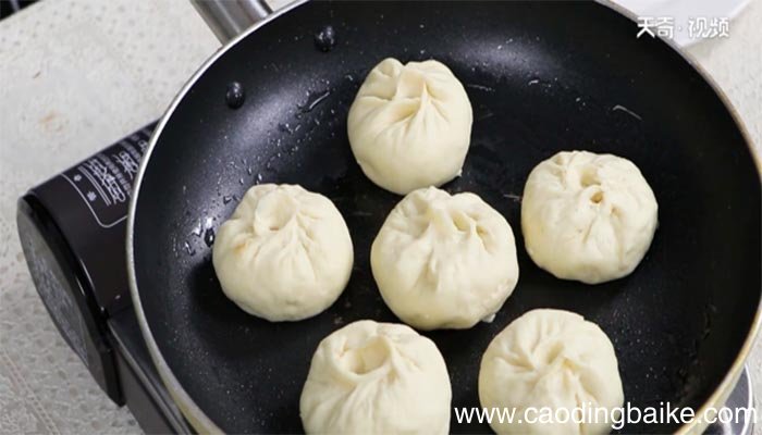 鲜肉生煎包的做法 鲜肉生煎包怎么做
