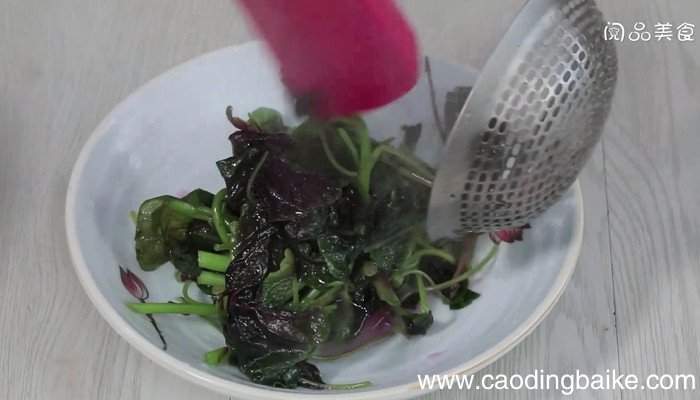 上汤皮蛋苋菜的做法 上汤皮蛋苋菜怎么做