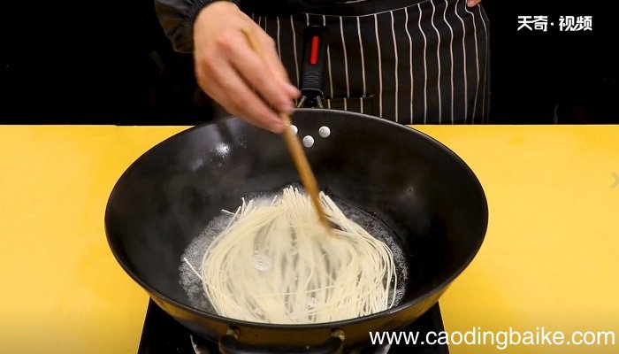 扁豆焖面的做法 扁豆焖面怎么做