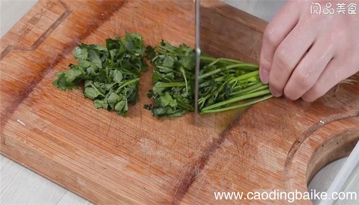 软饼卷菜饼怎么做 软饼卷菜饼的做法