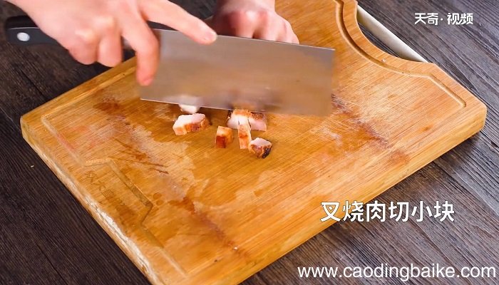 春笋叉烧肉炒蛋怎么做 春笋叉烧肉炒蛋咋做