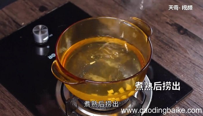 春笋叉烧肉炒蛋怎么做 春笋叉烧肉炒蛋咋做