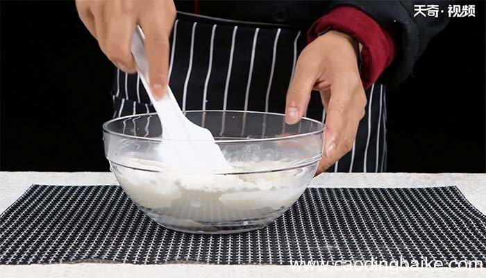 手撕饼的做法 手撕饼怎么做