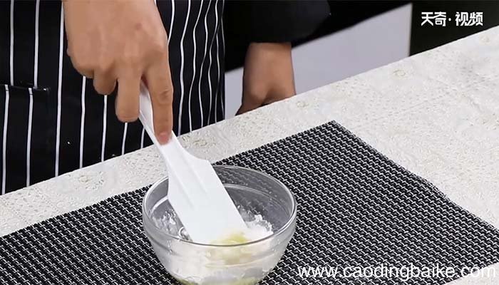 手撕饼的做法 手撕饼怎么做