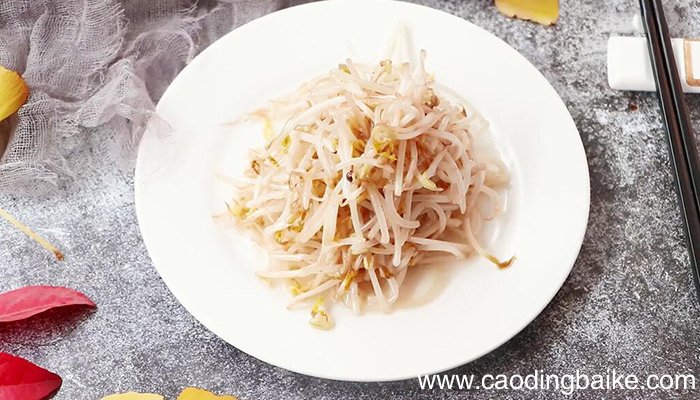 油泼豆莛的做法 油泼豆莛怎么做