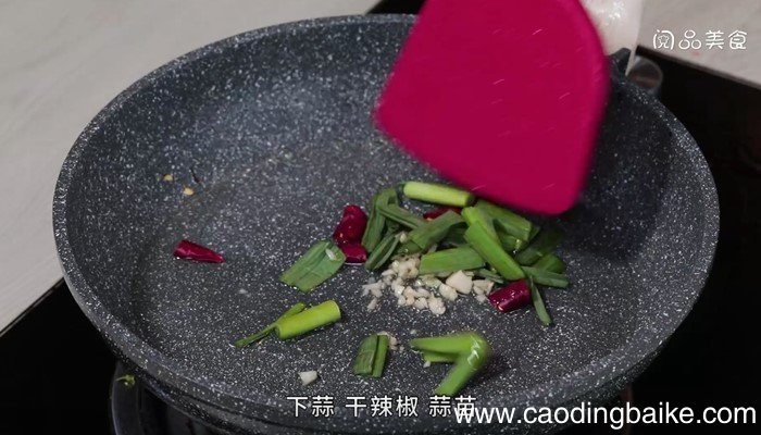 清炒榨菜丝的做法 清炒榨菜丝怎么做