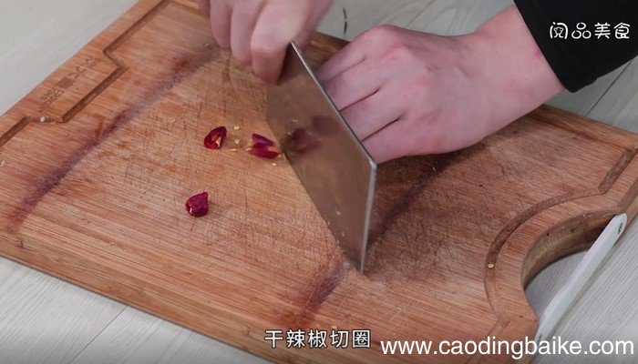 清炒榨菜丝的做法 清炒榨菜丝怎么做