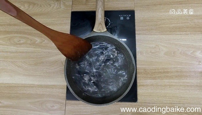 榴莲炖乌鸡 榴莲炖乌鸡怎么做好吃