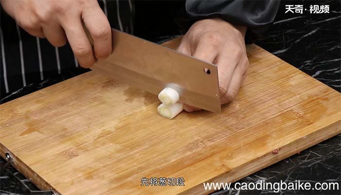 五香酱鸭的做法 五香酱鸭怎么做