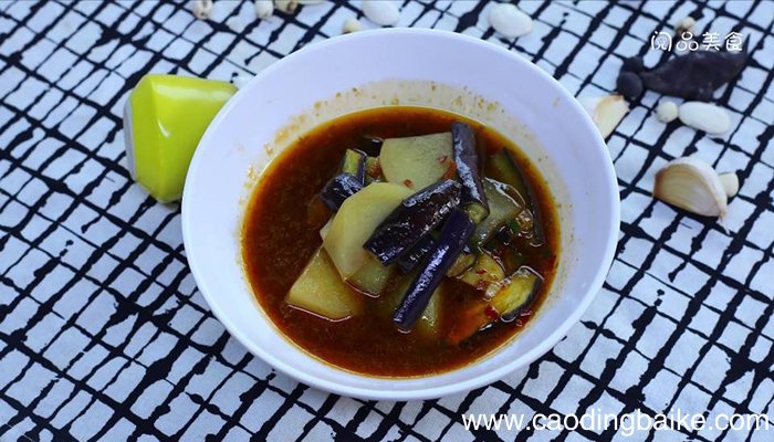 红烧土豆炖茄子 红烧土豆炖茄子的做法