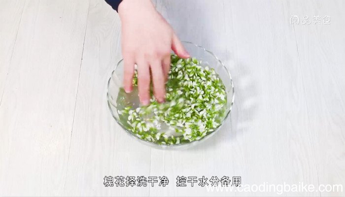 槐花炒鹅蛋的做法 槐花炒鹅蛋怎么做