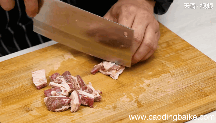 牙签羊肉的做法，牙签羊肉怎么做