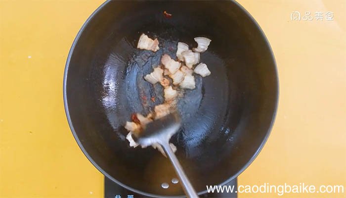茭白回锅肉的做法 如何做茭白回锅肉