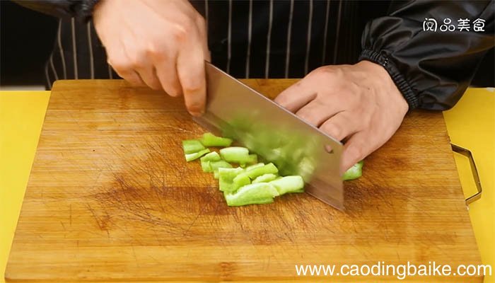 茭白回锅肉的做法 如何做茭白回锅肉