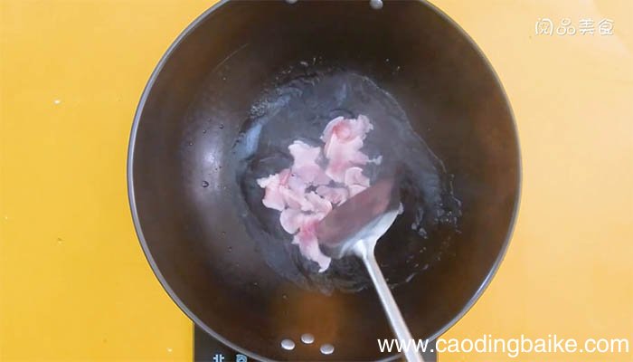 茭白回锅肉的做法 如何做茭白回锅肉