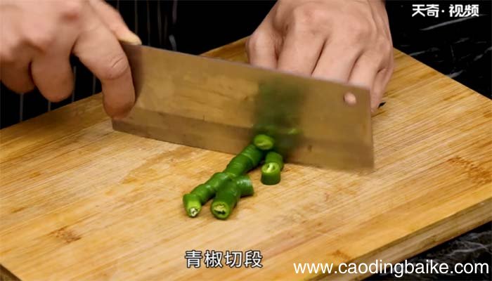 肉蟹炖豆腐的做法 肉蟹炖豆腐怎么做