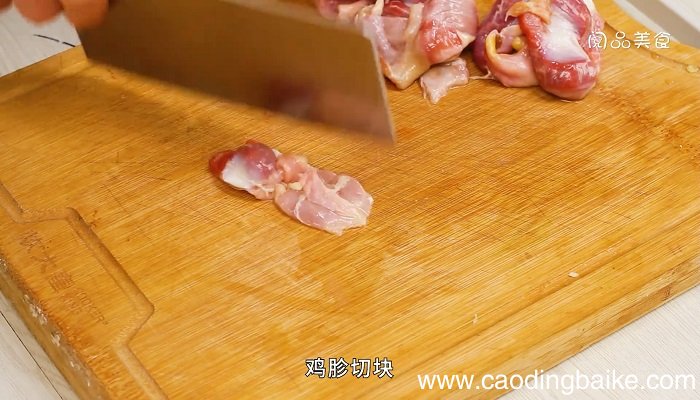 土豆炖鸡胗的做法 土豆炖鸡胗怎么做