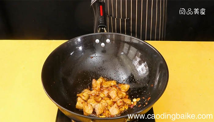 西芹豆干回锅肉的做法 西芹豆干回锅肉怎么做