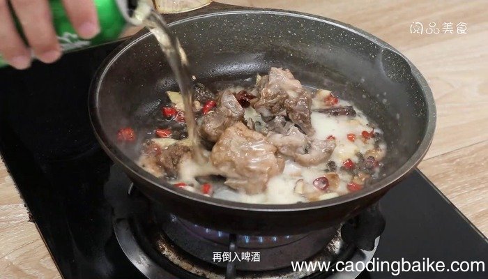 啤酒炖脊骨怎么做 啤酒炖脊骨怎么做好吃