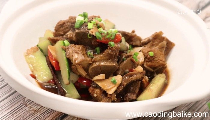 啤酒炖脊骨怎么做 啤酒炖脊骨怎么做好吃