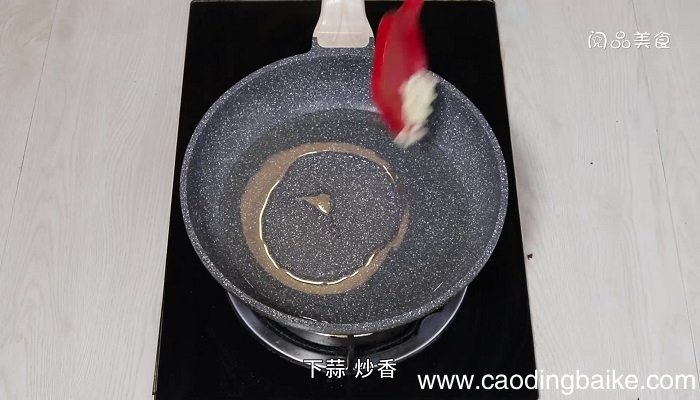 圣女果炒白菜怎么做 圣女果炒白菜的做法