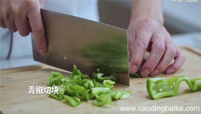 木耳炒牛肉怎么做 木耳炒牛肉的做法