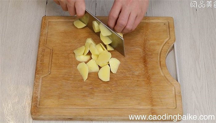 五花肉与土豆怎么做 五花肉与土豆的做法