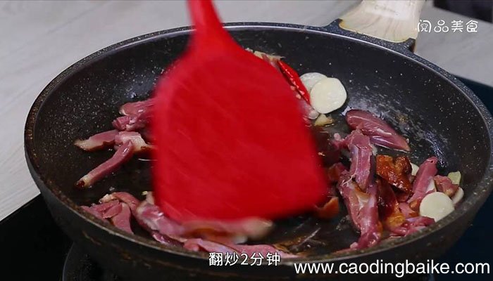 炸熟的鸭腿 炸熟的鸭腿怎么做好吃
