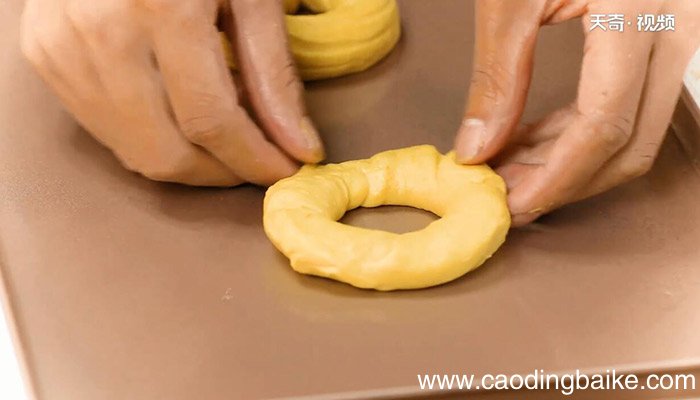 全麦南瓜面包怎么做 全麦南瓜面包做法