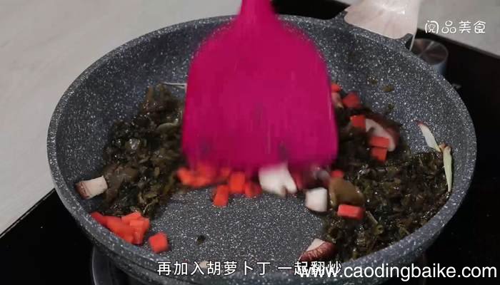 雪里蕻炒三丁怎么做 雪里蕻炒三丁的做法