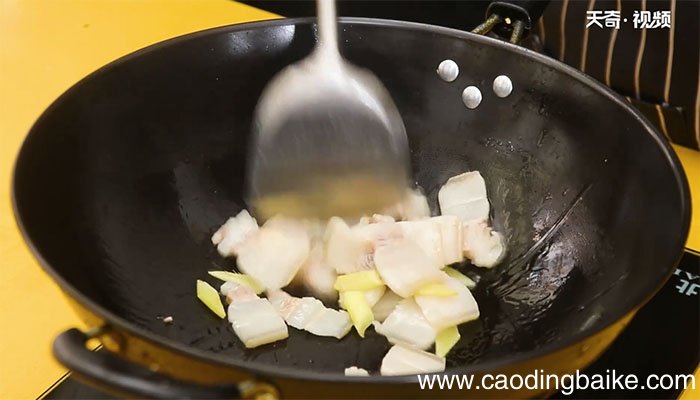 莲白回锅肉的做法 莲白回锅肉怎么做