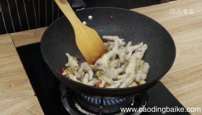 鸡爪子的做法 鸡爪子的做法