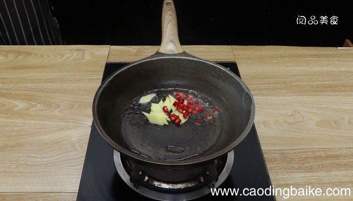 咸肉千张煲的做法 咸肉千张煲怎么做好吃