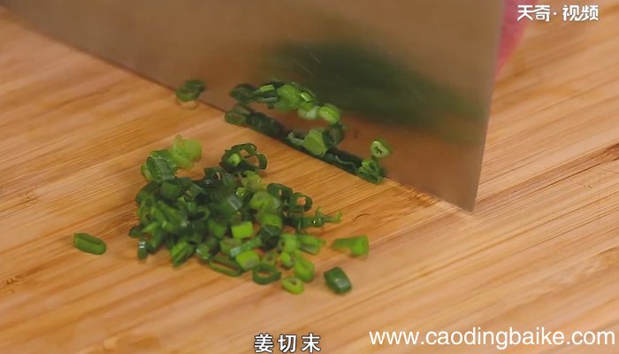 蒜蓉小龙虾怎么做 蒜蓉小龙虾的做法