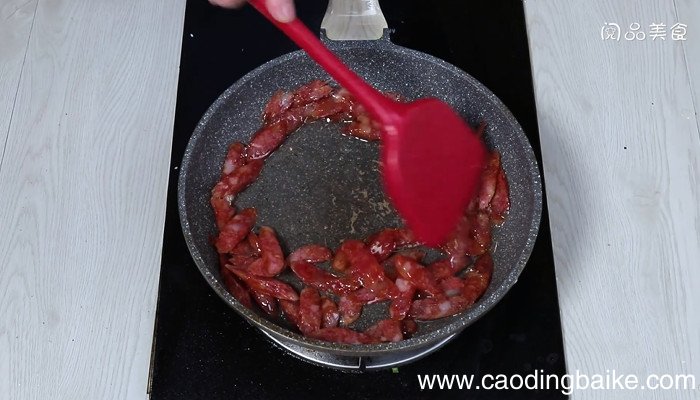 蚕豆炒腊肠的做法 蚕豆炒腊肠怎么做