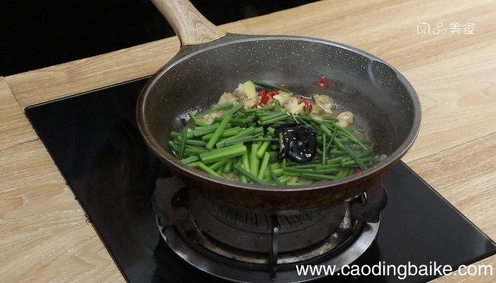 花甲肉炒韭苔的做法 花甲肉炒韭苔怎么做好吃