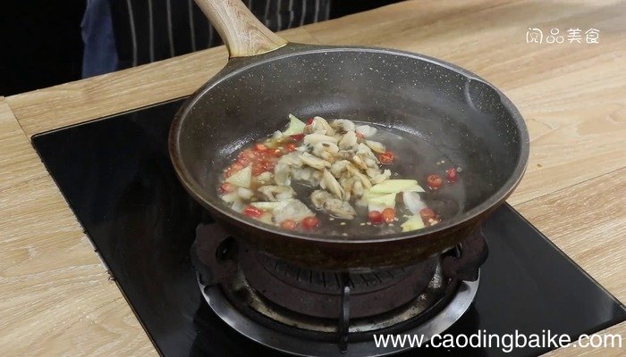 花甲肉炒韭苔的做法 花甲肉炒韭苔怎么做好吃