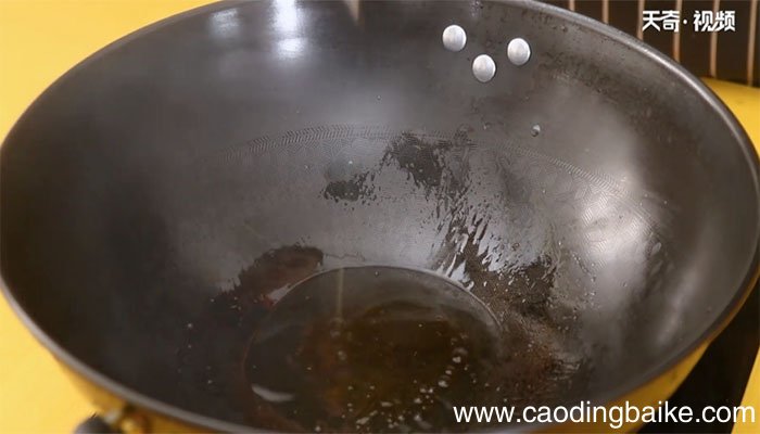 冻豆腐红烧肉的做法 冻豆腐红烧肉怎么做