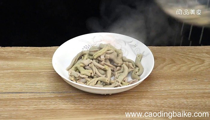 爆炒鸭肠 爆炒鸭肠