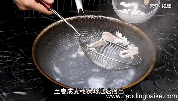 芫爆乌鱼花的做法 玉米脆皮虾怎么做