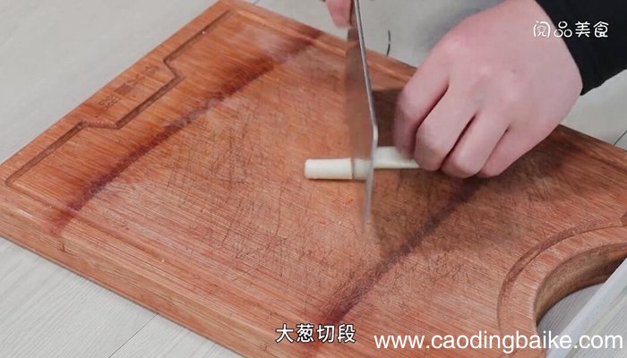 土豆炖五花肉鸡蛋的做法 土豆炖五花肉鸡蛋怎么做