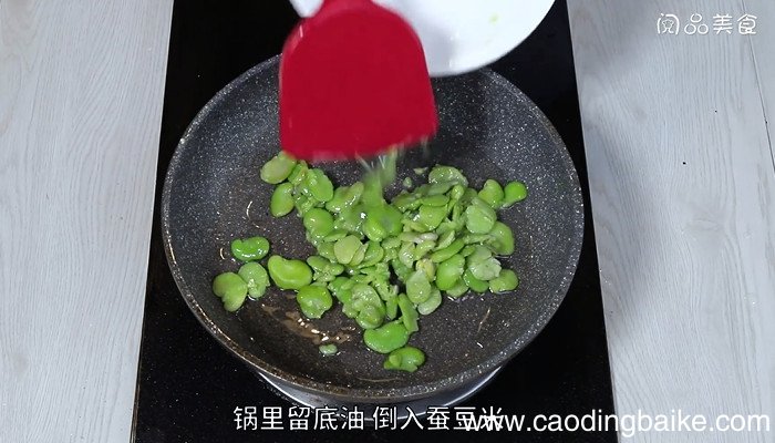 蚕豆米炒鸡蛋的做法 蚕豆米炒鸡蛋怎么做