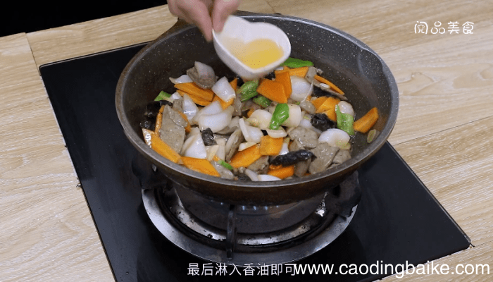 洋葱炒猪肝的做法 洋葱炒猪肝怎么做好吃