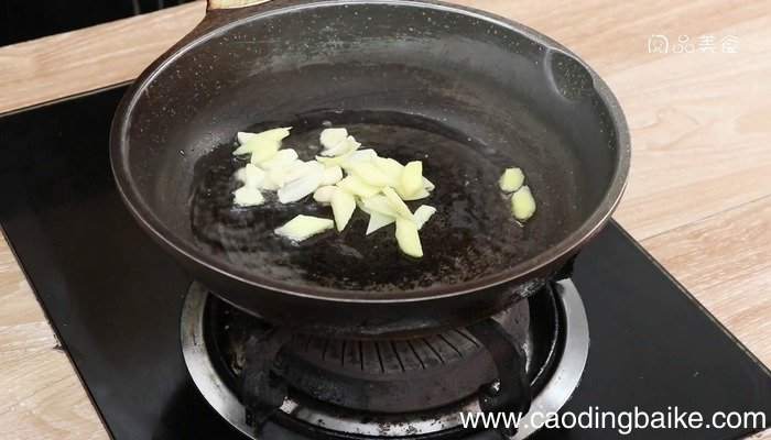 彩椒菊花鸡胗的做法 彩椒菊花鸡胗怎么做好吃