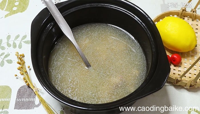 墨鱼排骨汤的做法 墨鱼排骨汤怎么做