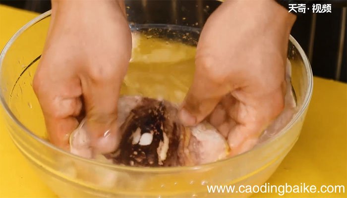墨鱼排骨汤的做法 墨鱼排骨汤怎么做