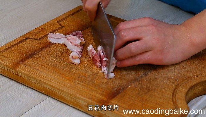 猪肉芹菜粉条怎么做 猪肉芹菜粉条的做法