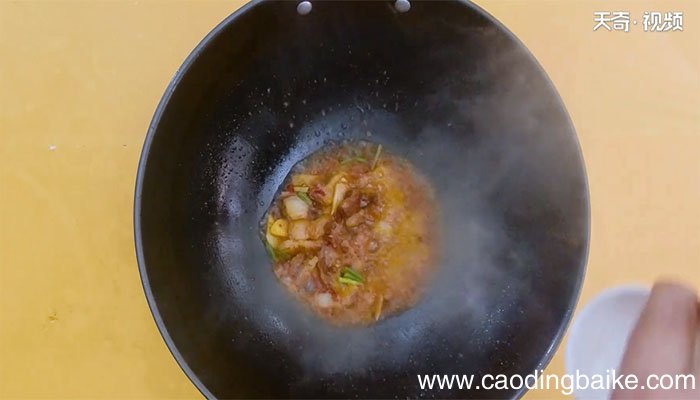 苕皮回锅肉的做法 苕皮回锅肉怎么做