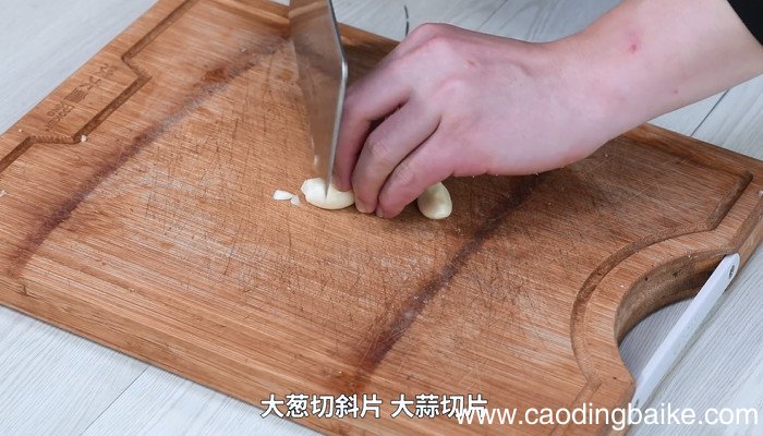 荷塘小炒的做法 荷塘小炒怎么做