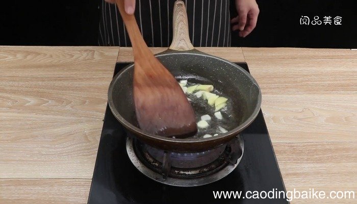 鳝鱼烧茄子的做法 鳝鱼烧茄子怎么做好吃